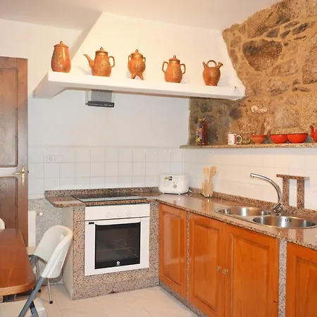 Casa Con Jardin En Hotel 3*