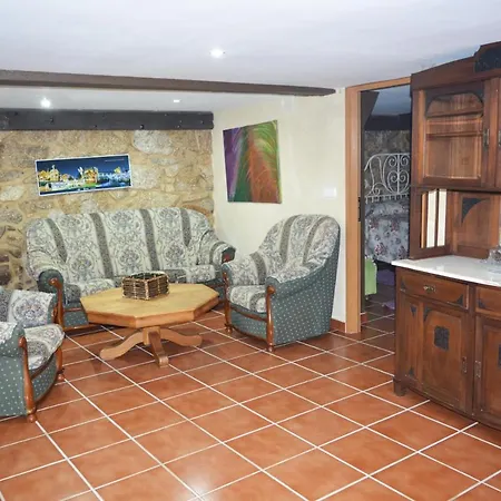 Casa Con Jardin En
